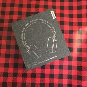 Lenovo Yoga wireless noise cancelling headphones